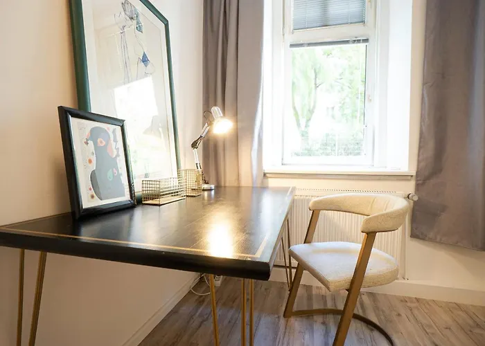 Apartamento 2-room On The First Floor With Designer Renovation. Exit To The Courtyard. 15 Minutes To Schloss Schoenbrunn Viena